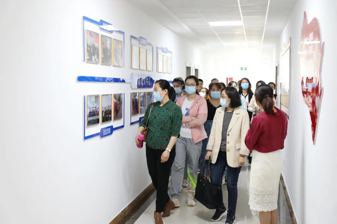 城阳区工会干部党史学习教育暨工会干部素质提升培训班在青岛喵星教育集团顺利举办(图4)